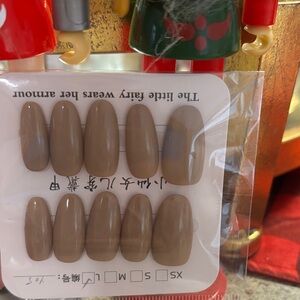 Brown False Nails Set